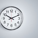 Czy firmy powinny skrócić czas pracy codziennie o godzinę?