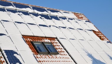 Czy fotowoltaika produkuje prąd zimą, gdy dzień jest krótki?