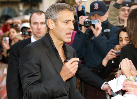 Czy George Clooney pojawi się w ostatnim sezonie "Ostrego dyżuru"? /AFP
