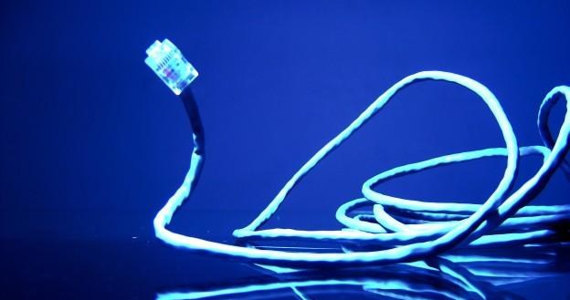 Czy kable opracowane przez firmę ARRIS odeślą do lamus światłowody? /stock.xchng