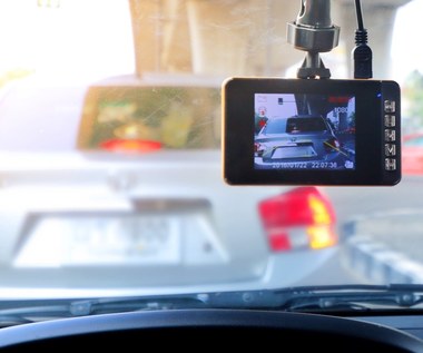 Czy kamerki samochodowe są zgodne z polskim prawem? Kiedy nie możemy ich używać?