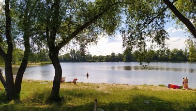 Czy kąpiel w Przylasku Rusieckim jest bezpieczna? Krakowanie chcą badań, natrafiają na opór