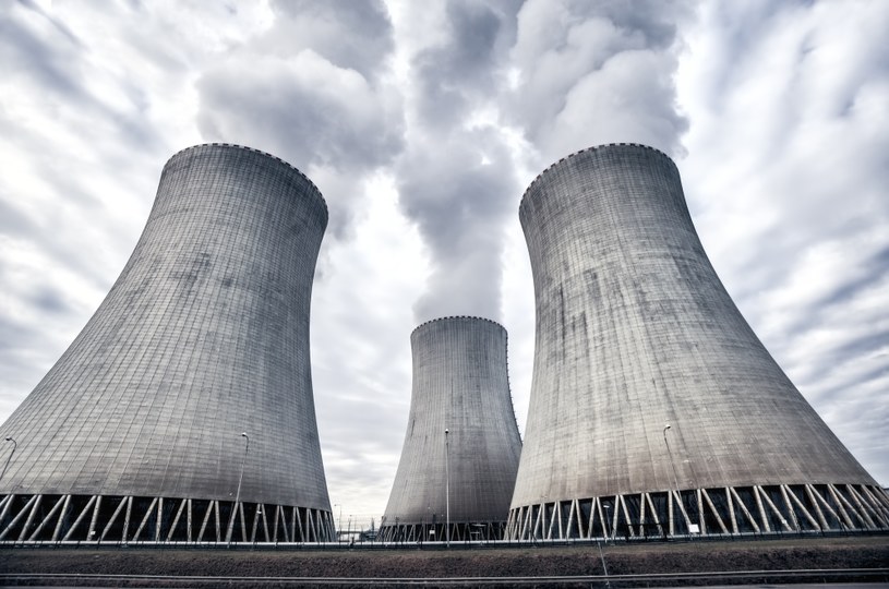 Czy katastrofa dotknie także zaporoską elektrownię atomową? /123RF/PICSEL