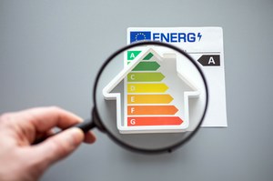 Czy każdy budynek musi mieć świadectwo energetyczne? Rewolucja w prawie