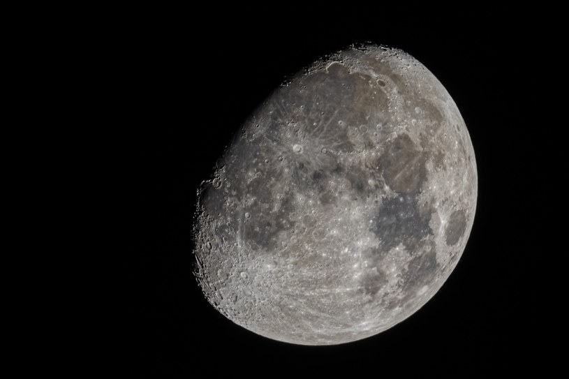 Czy Księżyc wejdzie w nową epokę? To zależy od Ziemian /wirestock /123RF/PICSEL