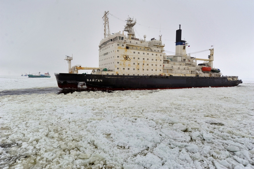 Czy lodołamacze takie jak rosyjski Vaigach będą stałym widokiem na morzach i oceanach po 2021? /East News