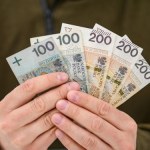 Czy można dostać 800 plus na pełnoletnie dziecko?