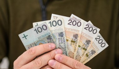 Czy można dostać 800 plus na pełnoletnie dziecko?