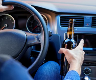Czy można prowadzić samochód po piwie bezalkoholowym? A po dwóch?
