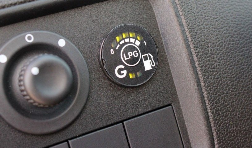 Czy można zamontować instalację gazową w leasingowanym samochodzie? /INTERIA.PL