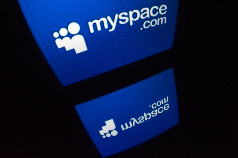 Czy MySpace ma szanse odzyskać dawny blask? /AFP