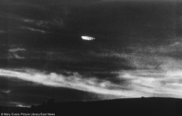 Czy nad Gdynią pojawiło się UFO? (zdjęcie ilustracyjne) /East News