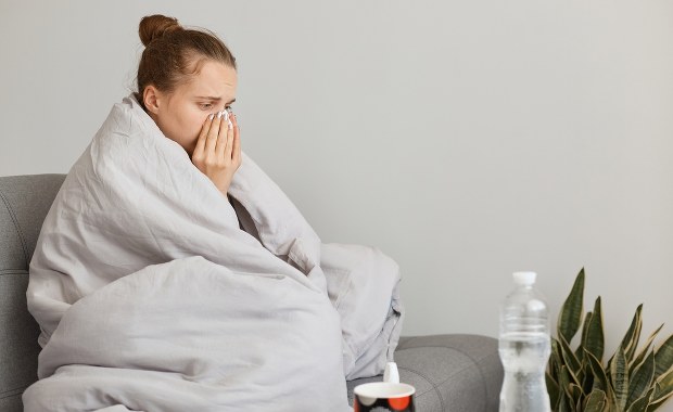 Czy nagłe ochłodzenie zwiększa ryzyko infekcji?