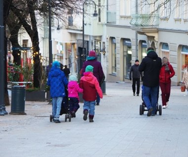 Czy należysz do klasy średniej? Decydują o tym nie tylko zarobki