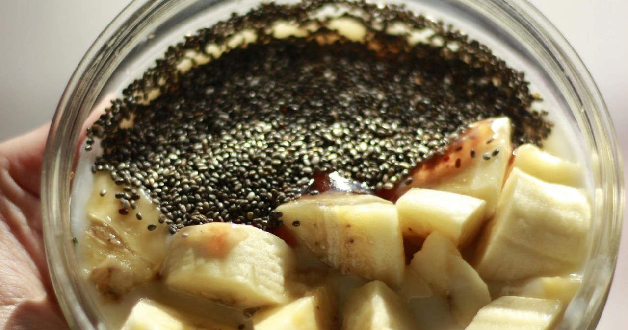 Czy nasiona chia są zdrowe? Jak można wykorzystać je w kuchni? /Sehriban Karakaya /Canva Pro