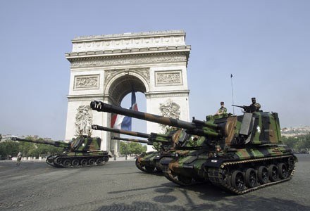 Czy niebawem Francja wyśle wojsko do walki z piratami? /AFP