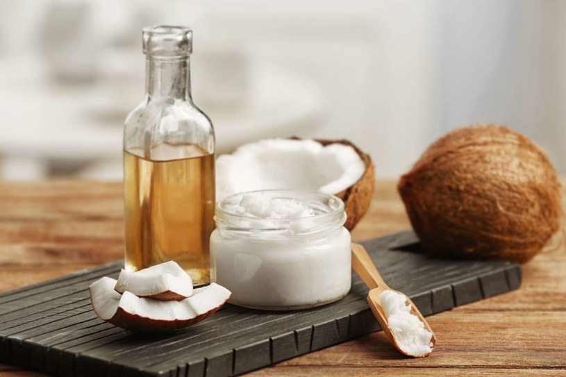 Czy olej kokosowy jest zdrowy? /123RF/PICSEL