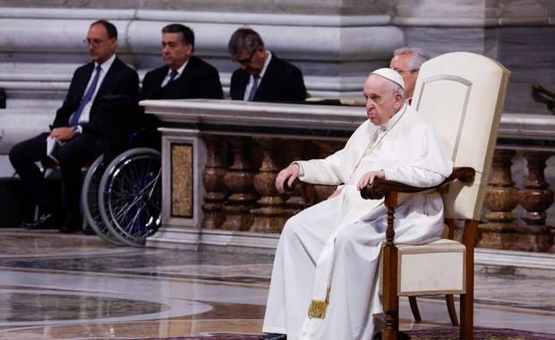 Czy papież Franciszek wkrótce abdykuje? Pojawiają się „intrygujące plotki”