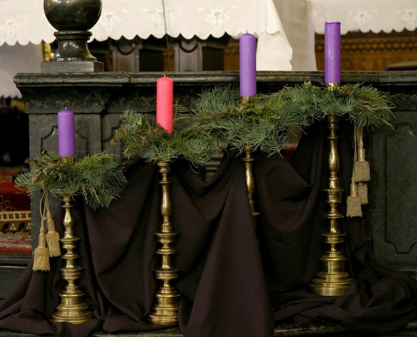 Czy podczas adwentu obowiązuje post? Najważniejsze zasady