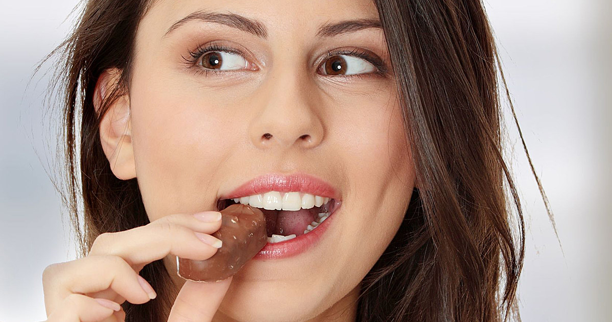 ​Czy podczas odchudzania można jeść czekoladę? Opinia dietetyka nie pozostawia wątpliwości /123RF/PICSEL