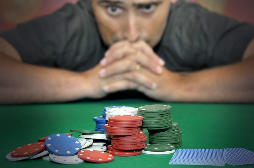 Czy pokerzyści to najlepsi kłamcy? /123RF/PICSEL