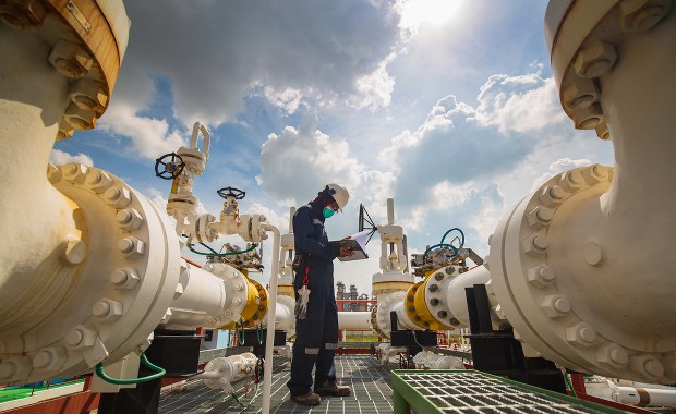 Czy Polsce zabraknie gazu? Ekspert energetyczny tłumaczy 