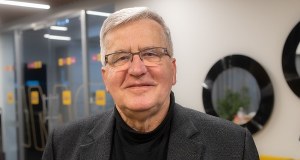 Czy "polski SAFE 0 procent" to dobry pomysł? Zapytamy byłego prezydenta Bronisława Komorowskiego