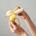 Czy potrafisz bezpiecznie jeść banany? Wiemy, gdzie łatwo popełnić błąd