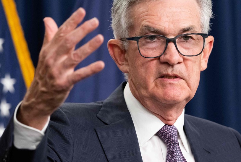 Czy Powell osłabi dolara? /AFP