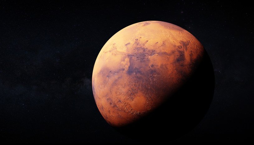 Czy powinniśmy lecieć na Marsa? /123RF/PICSEL