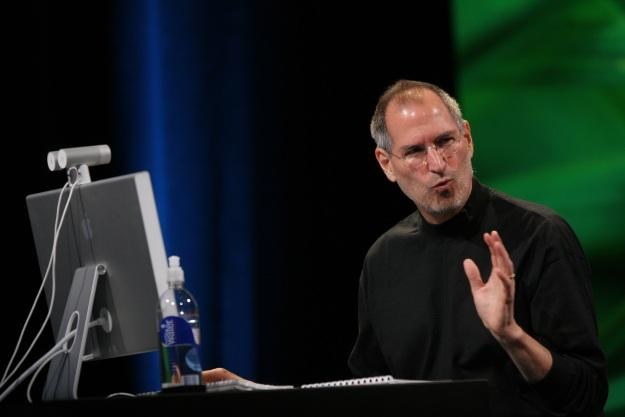 Czy powstanie film biograficzny o życiu Steve'a Jobsa? /AFP