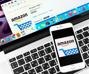 Czy pracownicy Amazonu dla zysku wyprowadzili poufne dane?