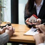 Czy rodzice mogą przepisać mieszkanie na dziecko?