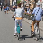 ​Czy rowerzyści mogą jechać obok siebie? Wszystko zależy od jednej rzeczy