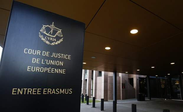 Czy rząd powinien słuchać unijnych instytucji ws. sądownictwa? [SONDAŻ]