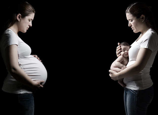 Czy rzeczywiście kobieta po porodzie schodzi na drugi plan? /123RF/PICSEL