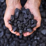 Czy samorządy powinny zajmować się sprzedażą węgla? [SONDAŻ]