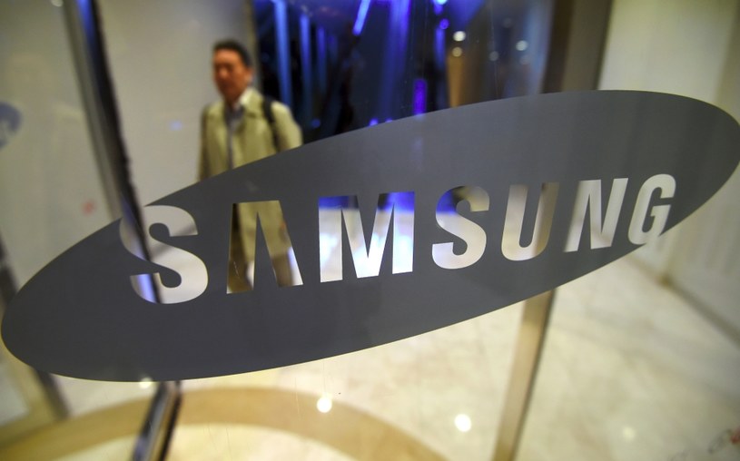 Czy Samsung zaktualizuje model Galaxy S6? /AFP