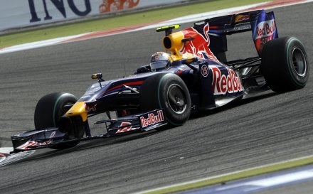 Czy Sebastian Vettel zamieni bolid Red Bulla na Ferrari? /AFP