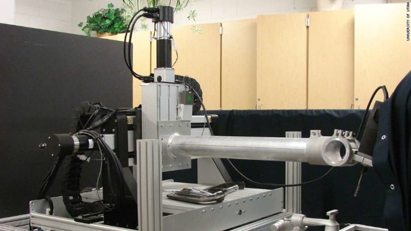 Czy ten robot zrewolucjonizuje neurochirurgię? /123RF/PICSEL