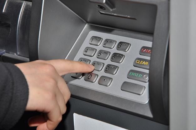 Czy to już koniec tradycyjnych bankomatów? /&copy; Panthermedia