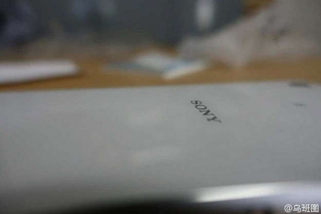 Czy to Sony Xperia Z5? Fot. Weibo /materiały prasowe