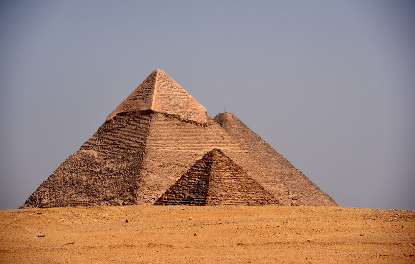 Czy to starożytni Egipcjanie zbudowali słynne piramidy? /AFP