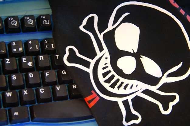 Czy trwa zakrojona na szeroką skalę kampania hakerów przeciwko Sony? /AFP
