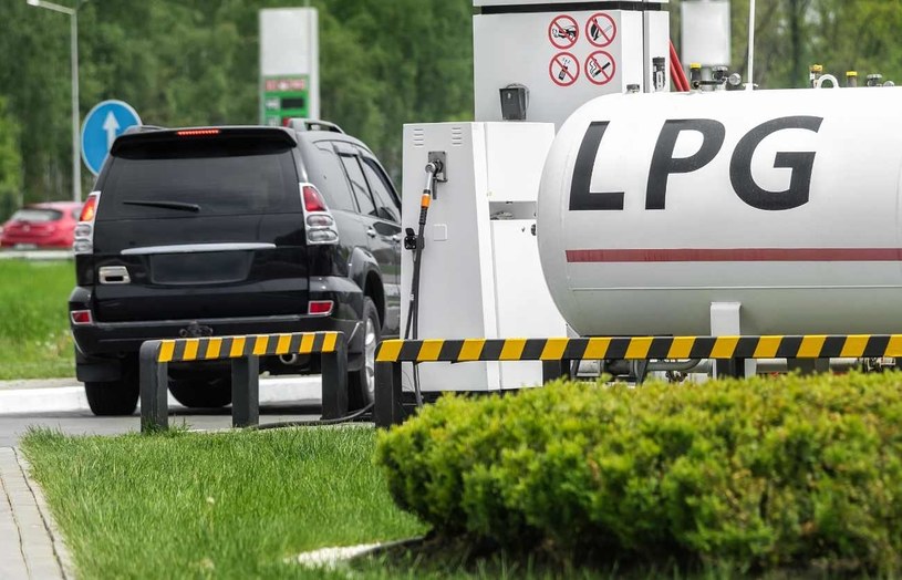 Czy w Polsce może zabraknąć LPG? /123RF/PICSEL