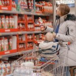 Czy w Wigilię będzie można zrobić zakupy? Sprawdź, które sklepy będą otwarte