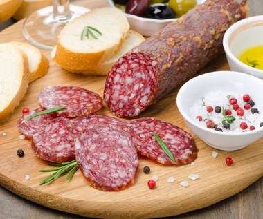 Czy warto jeść salami? Zalety i wady