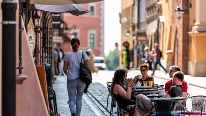 Czy wiesz, ilu ludzi mieszka w Warszawie?
