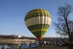„Czy wyjdziesz za mnie?” Czyli podniebne zaręczyny w Krakowie