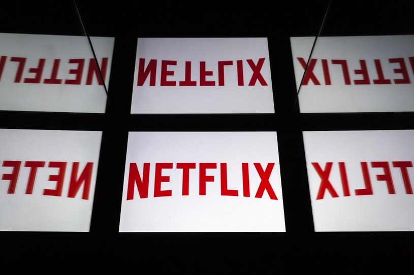 Czy z Netflixa można zrezygnować w każdej chwili? /AFP